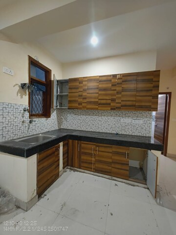 Kitchen in 1 BHK Builder Floor at Saket – for Rent