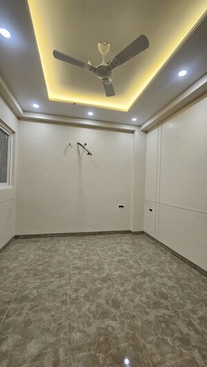 3 BHK Builder Floor For Sale in AEZ Aloha, Sector 57