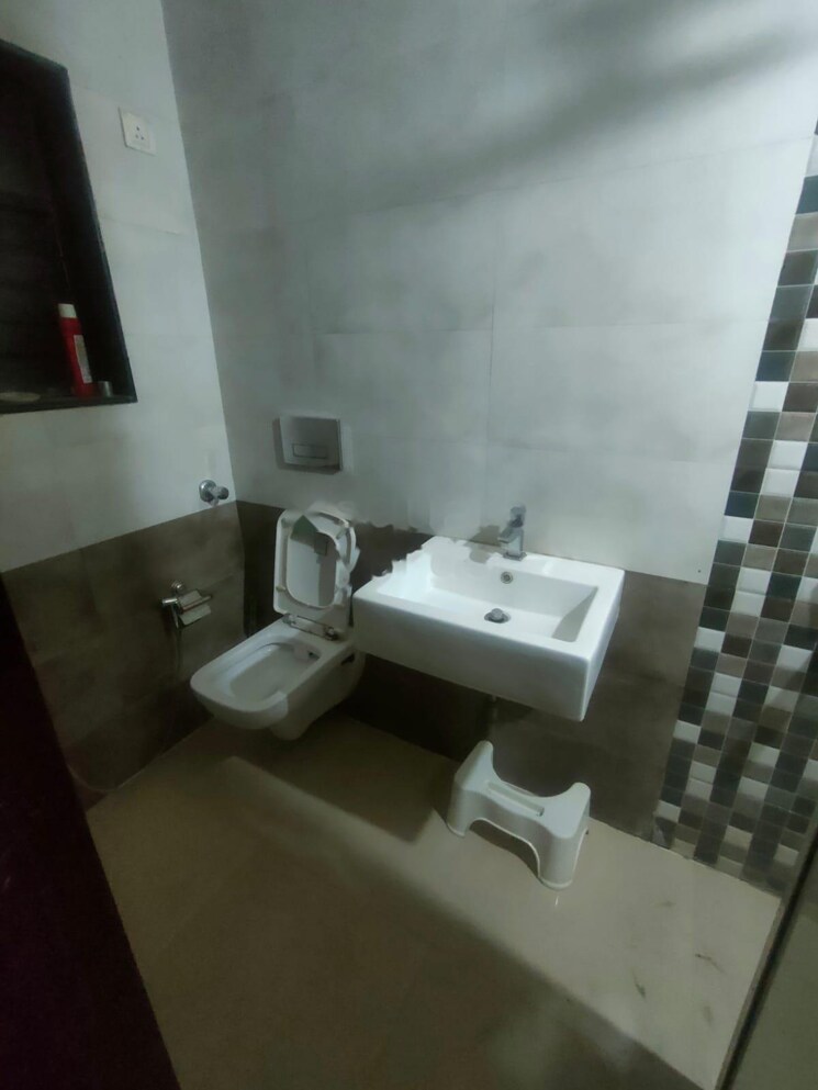 Team Area, kasturi-la-salette 3 Bedroom 1500 Sq.Ft. Apartment In Hadapsar Pune 8401382