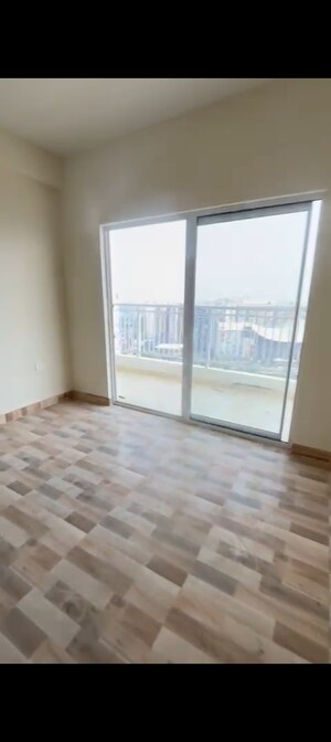 Room in 3 BHK Apartment at VVIP Mangal, Raj Nagar Extension – for Sale