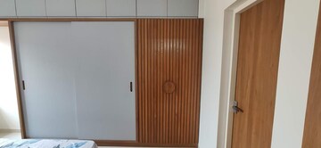 Furnished Amenities in 3 BHK Apartment at Shilaj – for Rent
