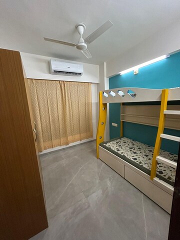 Room in 3 BHK Apartment at Shilaj – for Rent