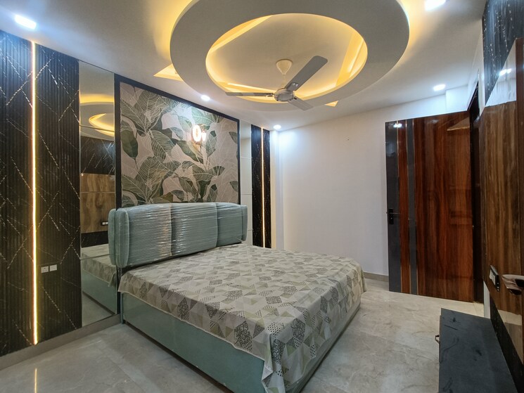 Bedroom, param puri 4 Bedroom 150 Sq.Yd. Builder Floor In Param Puri Delhi 8401450