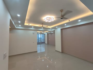 Furnished Amenities in 4 BHK Builder Floor at Sector 109 – for Rent