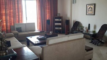 Living Room in 3 BHK Apartment at Parsvnath Exotica, Sector 53 – for Rent