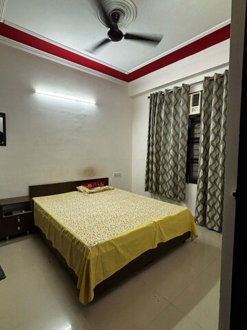 Bedroom in 2 BHK Builder Floor at Ardee City, Sector 52 – for Rent