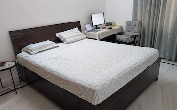 1 BHK Builder Floor For Rent in Sector 45