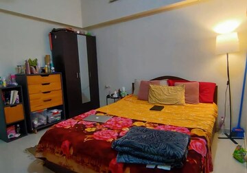 Bedroom in 2 BHK Apartment at K Raheja Vihar, Powai – for Rent