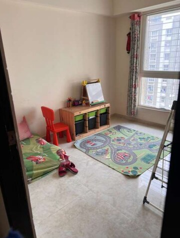 Bedroom in 2 BHK Apartment at Lodha Amara, Kolshet Road – for Rent