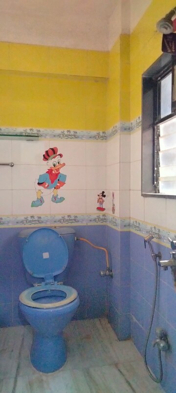 Bathroom in 2 BHK Apartment at Kandivali East – for Rent