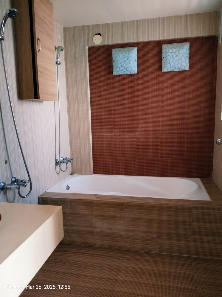 Bathroom, karan-green 3 Bedroom 1400 Sq.Ft. Apartment In Warje Pune 8401739