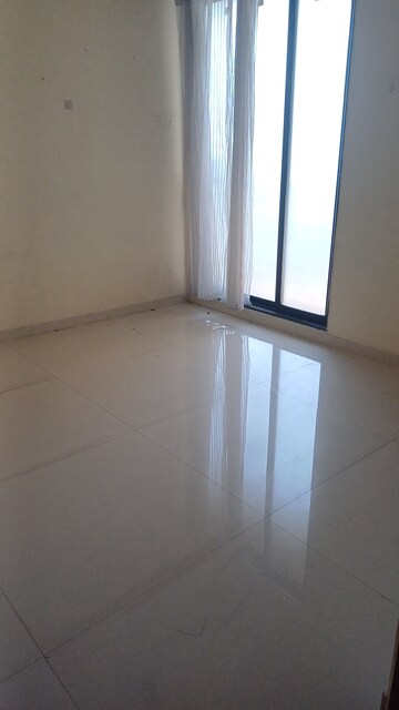 Master Bedroom in 2 BHK Apartment at Yash Shruti Apartments, Ghansoli – for Rent