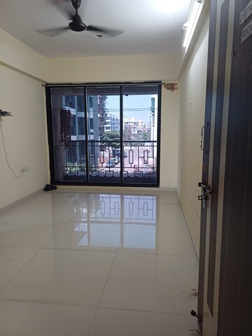 2 BHK Apartment For Rent in Yash Shruti Apartments, Ghansoli