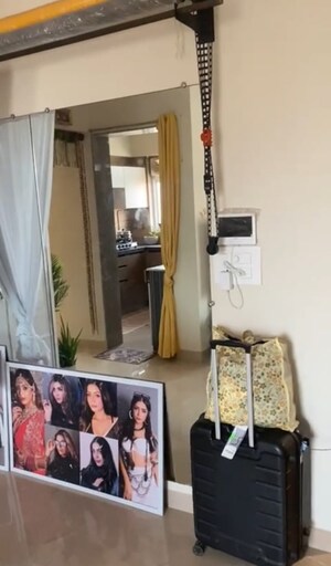 Living Room in 1 BHK Apartment at Satra Satara One, Goregaon West – for Sale