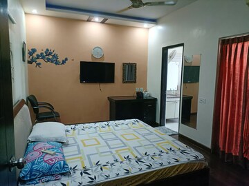 Bedroom in 3 BHK Apartment at Spaze Privy, Sector 72 – for Rent