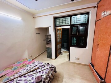 1 BHK Builder Floor For Rent in Sector 40