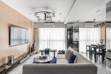 Team Area in 2 BHK Builder Floor at Suraj Vitalis, Mahim – for Sale