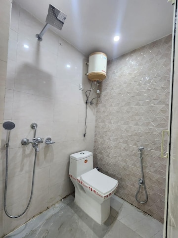 Attached Bathroom in 1 BHK Builder Floor at Freedom Fighters Enclave – for Rent