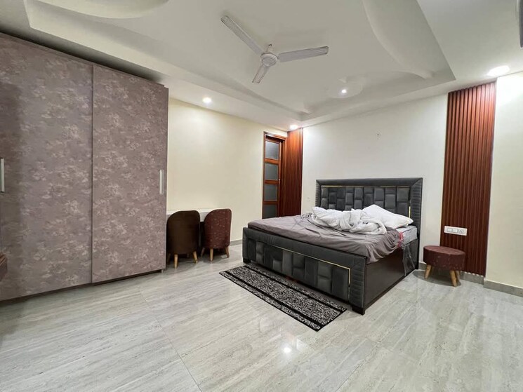 Room, freedom fighters enclave 2 Bedroom 1050 Sq.Ft. Builder Floor In Freedom Fighters Enclave Delhi 8401760