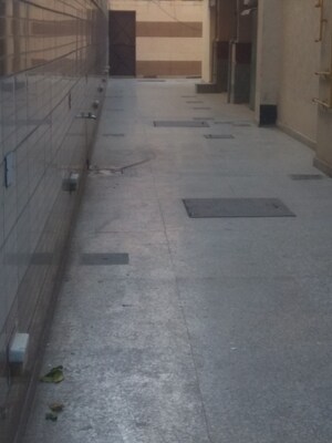 Parking in 5 BHK Independent House at New Friends Colony – for Sale