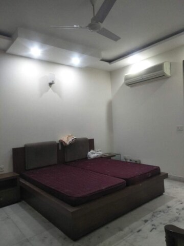 Room in 1 BHK Builder Floor at Freedom Fighters Enclave – for Rent