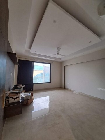 Room in 2 BHK Builder Floor at Freedom Fighters Enclave – for Rent
