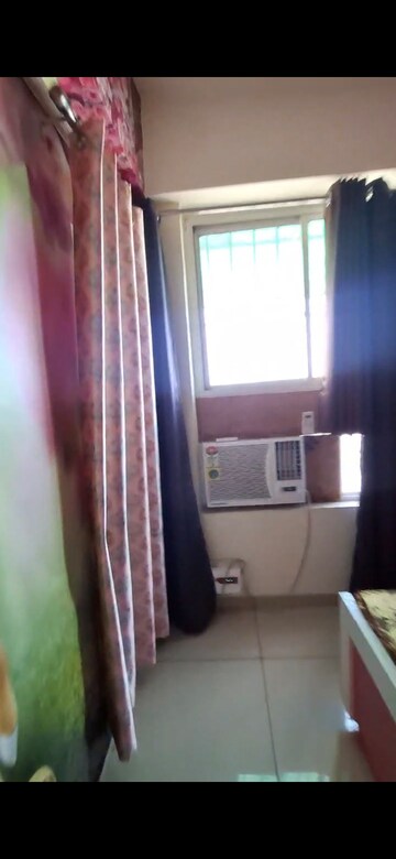 Bathroom in 3 BHK Apartment at Wave Dream Homes, Wave City – for Rent