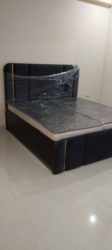 Kitchen in 2 BHK Apartment at Ardee City, Sector 52 – for Rent