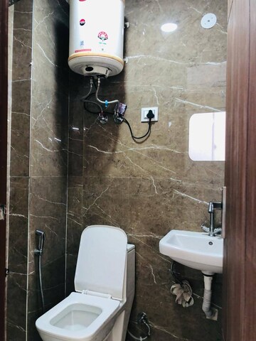 Attached Bathroom in 1 BHK Builder Floor at Freedom Fighters Enclave – for Rent
