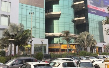 Office Space For Sale in Netaji Subhash Place