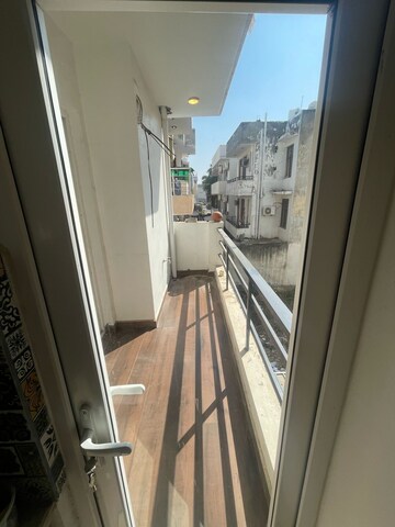 Balcony in 3 BHK Builder Floor at Sushant Lok 2, Sector 57 – for Rent
