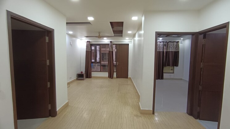 Room, sushant-lok-3 3 Bedroom 1950 Sq.Ft. Builder Floor In Sector 57 Gurgaon 8402061