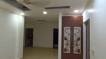 Room in 3 BHK Builder Floor at Sushant Lok 3, Sector 57 – for Rent