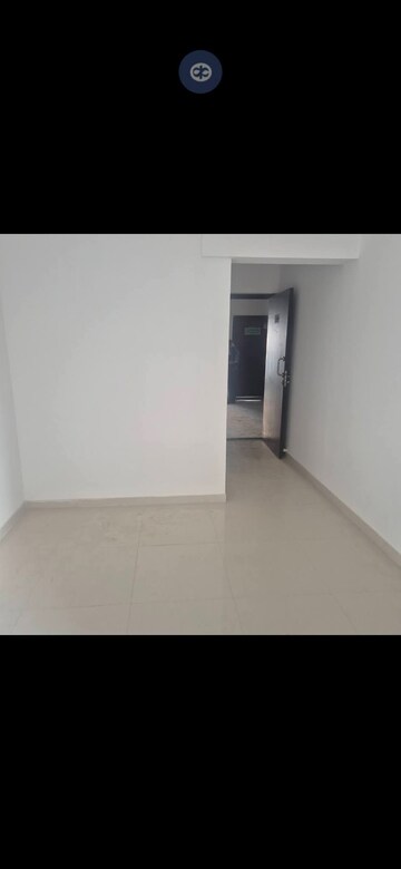 Room in 1 BHK Apartment at Soundlines Florence Tower, Lower Parel – for Rent