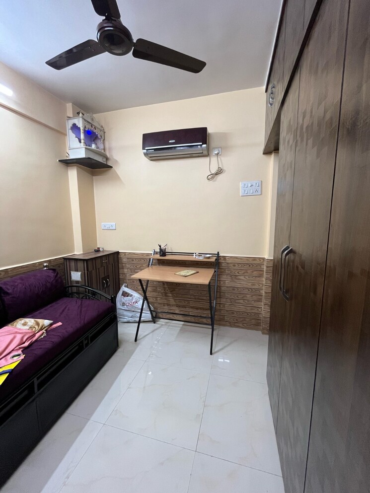 Bedroom, shivaji colony 1 Bedroom 550 Sq.Ft. Apartment In Shivaji Colony Thane 8402058