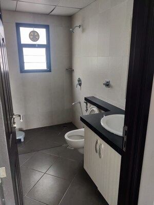 Bathroom in 3.5 BHK Apartment at Tata Aquila Heights, Jalahalli – for Sale