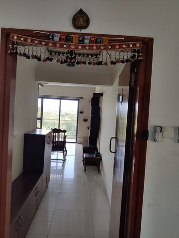 Building Lobby in 3.5 BHK Apartment at Tata Aquila Heights, Jalahalli – for Sale
