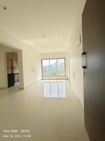 Room in 1 BHK Apartment at The Baya Central, Lower Parel – for Rent