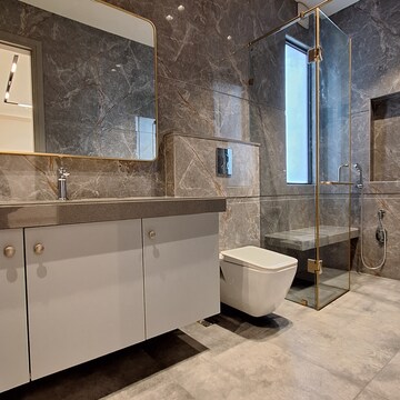 Bathroom in 4 BHK Apartment at Emaar Emerald Floors Premier, Sector 65 – for Rent