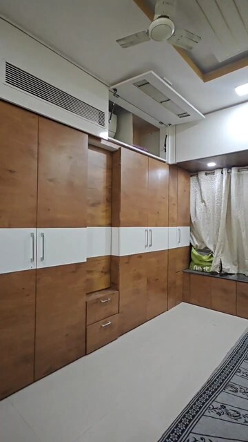 Room in 2 BHK Apartment at Kharghar Sector 20 – for Rent