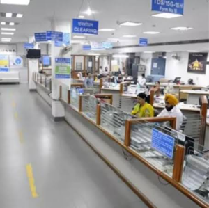 Plot Area in  Showroom at Malad West – for Sale