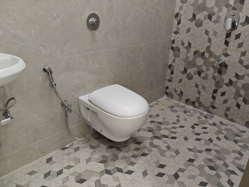 Bathroom in 2 BHK Apartment at Om Sai Chembur Nandadeep CHS, Chembur – for Sale