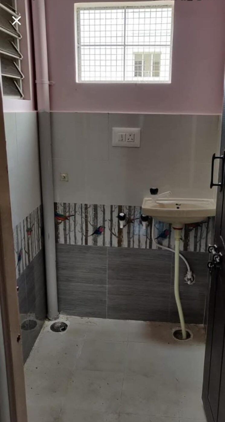 Bathroom, hunsur road 2 Bedroom 900 Sq.Ft. Independent House In Hunsur Road Mysore 8402307