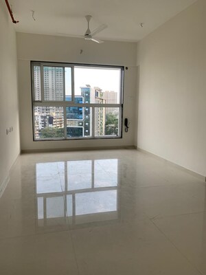 Room in 2 BHK Apartment at Kolte Patil Evara, Borivali West – for Sale