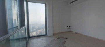 Room in 4 BHK Apartment at Rustomjee Crown, Prabhadevi – for Sale