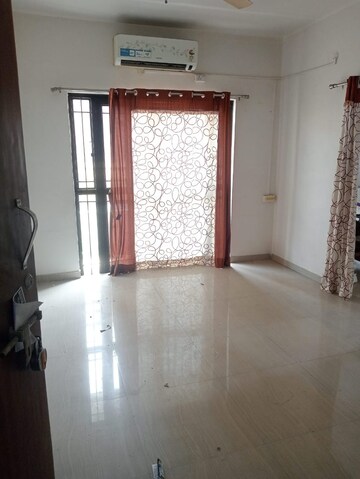 Room in 2 BHK Apartment at Indira Nagar – for Rent