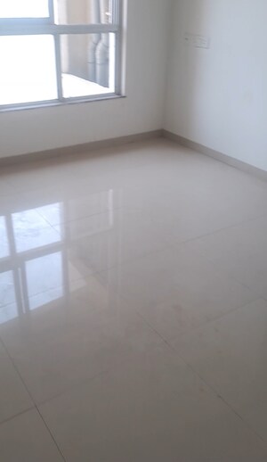 Room in 1 BHK Apartment at Puraniks City Reserva, Ghodbunder Road – for Sale