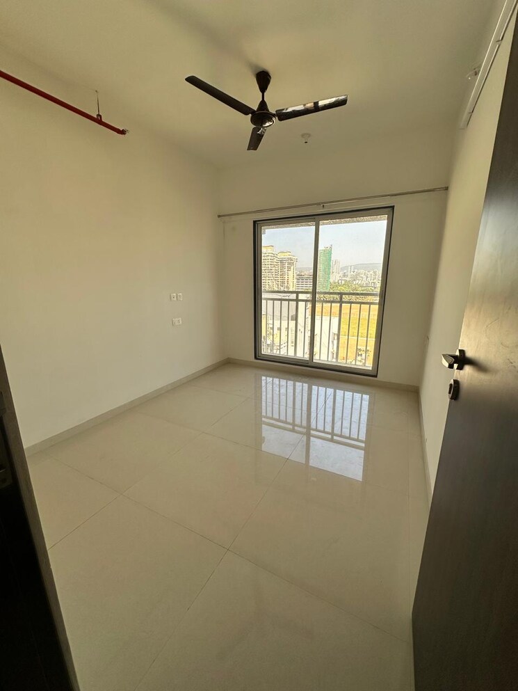 Room, dem-cygnus 3 Bedroom 867 Sq.Ft. Apartment In Kandivali West Mumbai 8402536