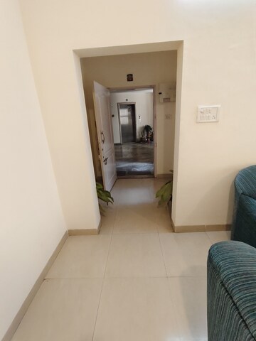 Room in 3 BHK Apartment at Golden Nest Kalyani Nagar, Kalyani Nagar – for Rent