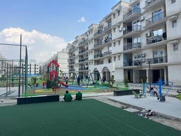 3 BHK Apartment For Sale in Signature Global Park 4 and 5, Sohna Sector 36